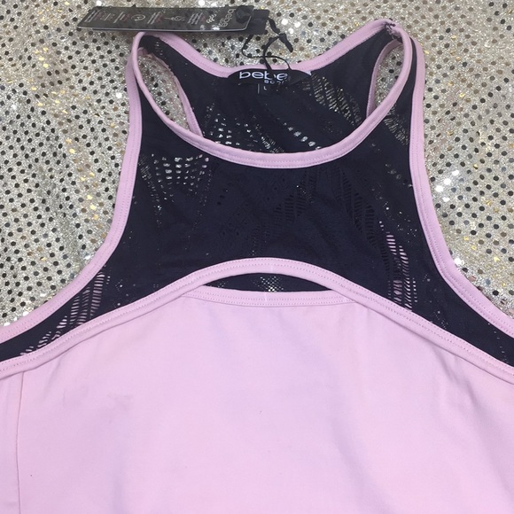 Nwt Bebe keyhole lace workout top - Picture 5 of 8